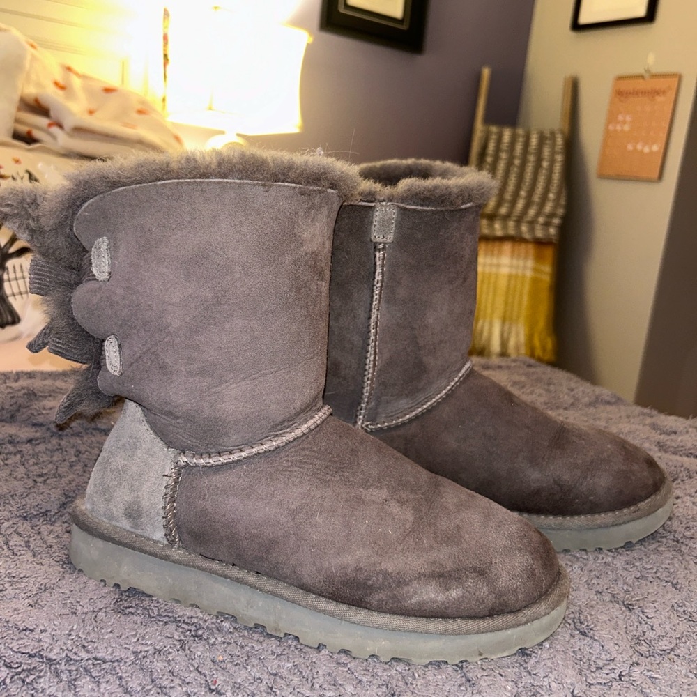 Grey Uggs